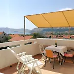 Mirjana Ficor Apartment
