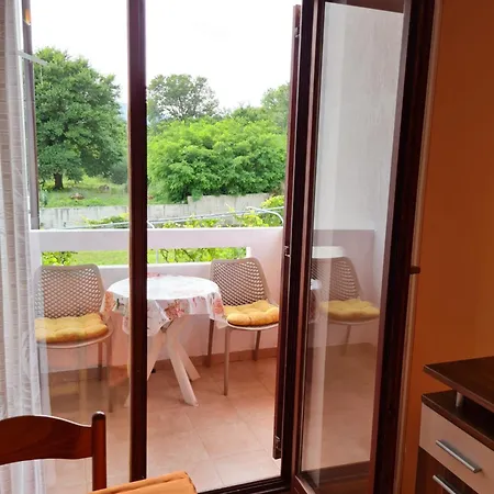 Apartament Mirjana Ficor Baška