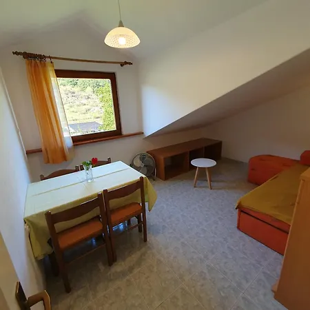 Apartment Mirjana F