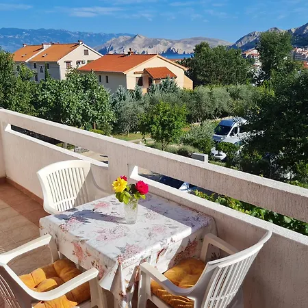 Apartment Mirjana F