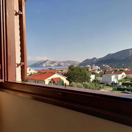 Apartament Apartments Mirjana - Baska With Balcony And View