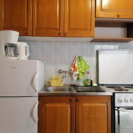 Mirjana F Apartment
