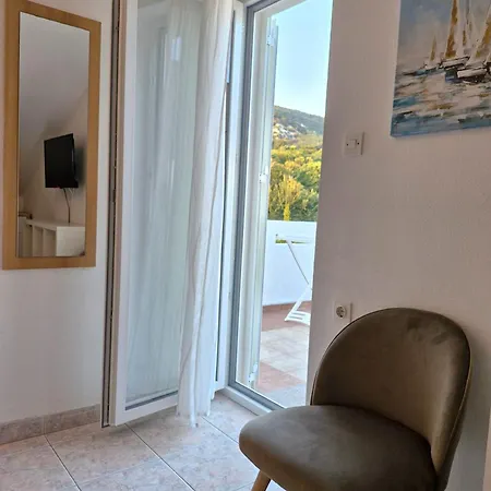 Mirjana Ficor Lejlighed