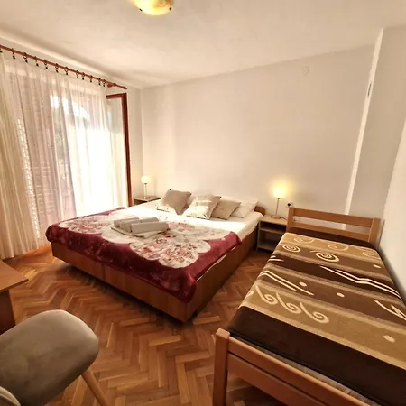 Mirjana Ficor Lejlighed