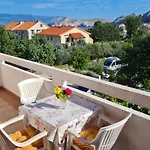 Apartament Mirjana Ficor