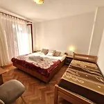 Mirjana Ficor Apartament