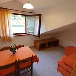Apartament Mirjana Ficor